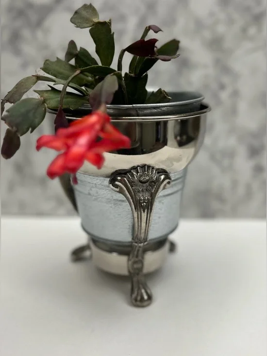 Vintage Silver Footed Planter Rim Stand - 7" Ornate Flower Pedestal - Picture 8 of 8